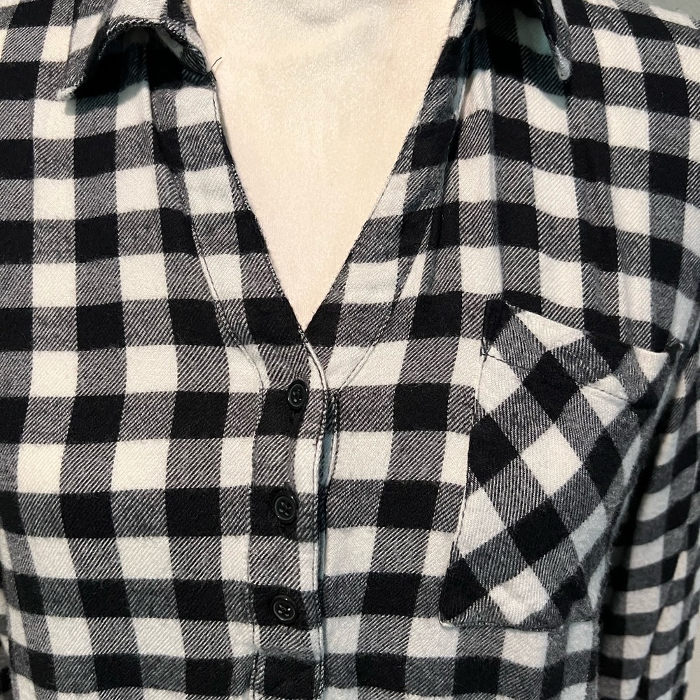 Stitch Fix Market & Spruce Buffalo Plaid Blouse - Picture 4 of 5